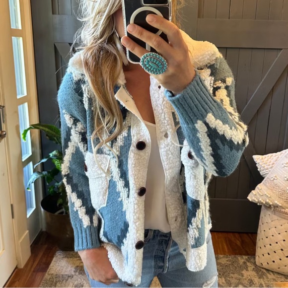 Shop_Fig Sweaters - New Quilted Cardigan Sweater Coat / Women's Shacket Blue Western Boho Jacket